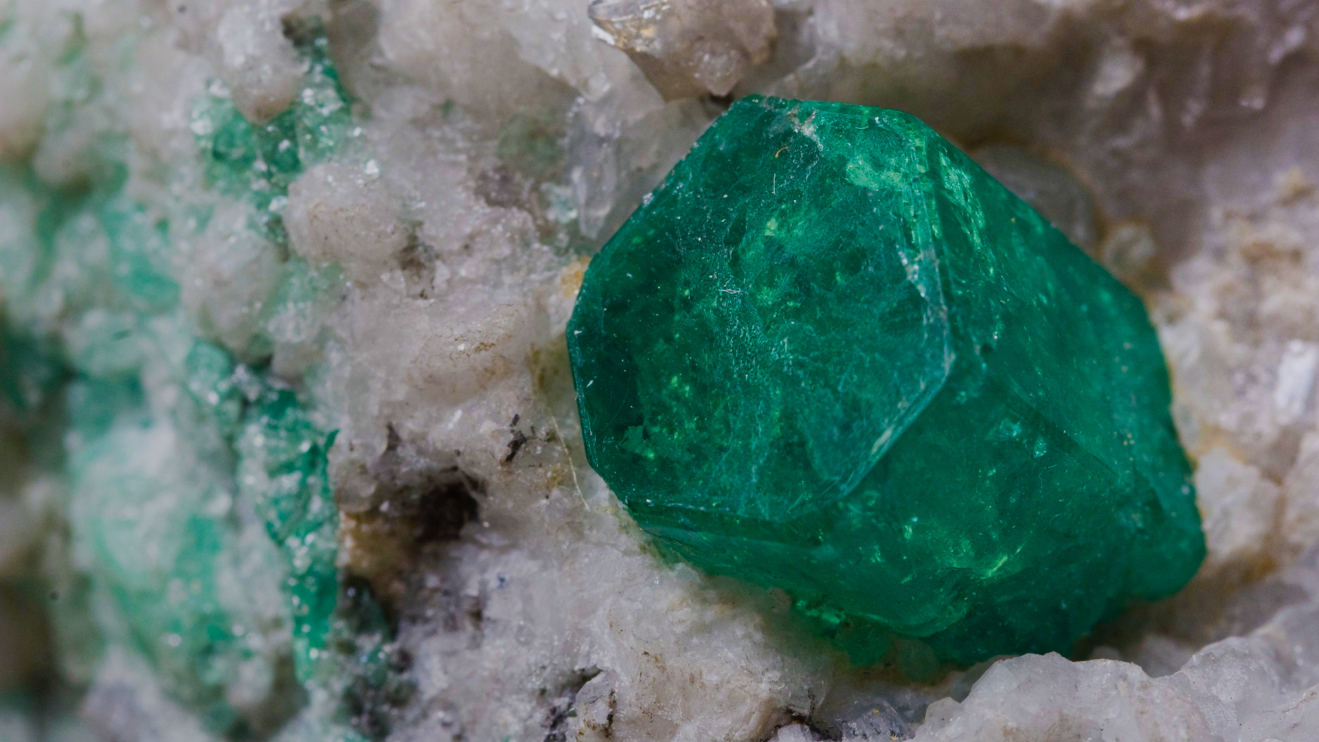 Grizzly Mining Rough Emeralds Auction